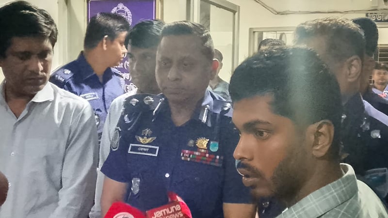 ভাঙ্গায় আন্দোলনে ফ্যাসিস্টরা ঢুকে সহিংসতা চালিয়েছে: ডিআইজি রেজাউল